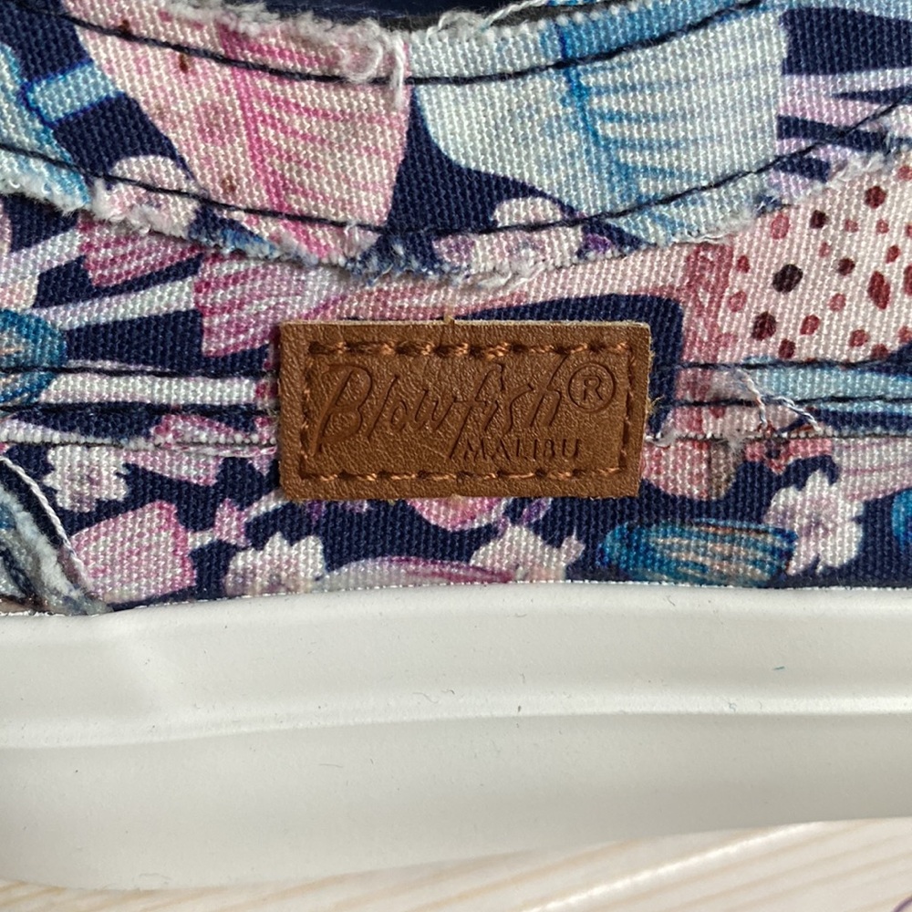 Blowfish Malibu sneakers      Size 8 1/2      NWT & Box - Picture 5 of 7